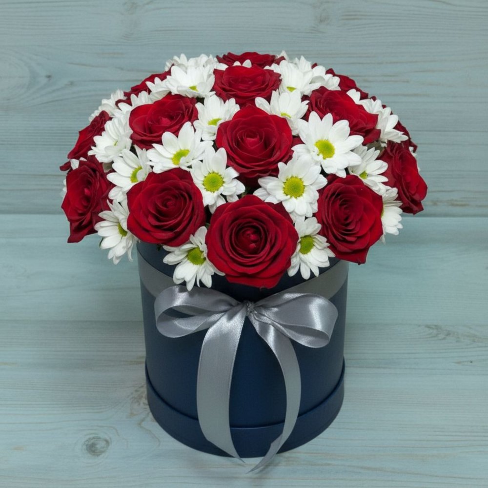 Цветочная композиция из Розы и Хризантемы